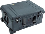 Pelican 1610 Protector Case with Foam, Black