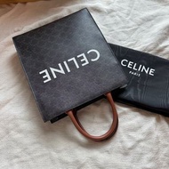 勁新 Celine SMALL CABAS VERTICAL IN TRIOMPHE CANVAS AND CALFSKIN 帆布小型直式CABAS 手袋