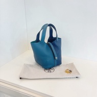 【98新部分膜在🆕】Hermes Picotin拼色菜籃子18 新色 深邃藍拼博斯普魯斯綠 手提包