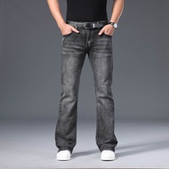 Men's Big Flared Jeans Boot Cut Leg Flared Loose Fit Mid Waist Male Designer Classic Denim Jeans