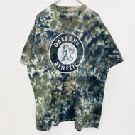 古著Athletics MLB 紮染短袖 Logo 印花 T 卹，綠色，XL 碼