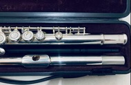 Yamaha yfl 222 flute with case 已清潔。調音