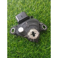 TOYOTA AUTOMATIC TRANSMISSION INHIBITOR SWITCH ALPHARD VELLFIRE AGH30 2.5 2AR
