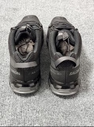 SALOMON XA Pro 3D V9 GTX 圓頭繫帶足弓支撐 黑色