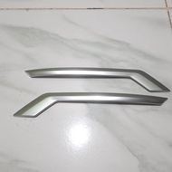 Garnis Tanduk Towing Belakang Innova 2005-2015 Barong Grand Original