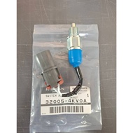 Reverse Light SWITCH NISSAN NAVARA NP300 D23 2WD 6MT 32005-4KV0A ASSY