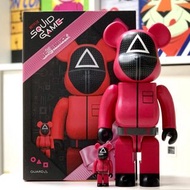 Medicom toys Bearbrick Bearbrick 400%100% BE@RBRICK SQUID GAME GUARD 鱿鱼游戏 三角 全新現貨