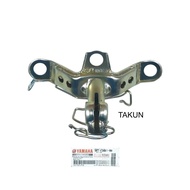 Monkey skull catches EXCITER 2009-2010 handlebars... original clutch 5P7-F3461-00