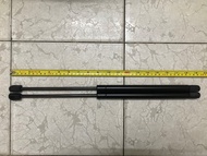 Ty chống cốp sau Hyundai i10 (Hatchback) 2019-