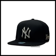 [ READY STOCK ] New York NY Yankees 9Forty Dri-Fit SnapBack Flat Brim Cap