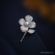 Corsage for Women Pin ins Versatile Brooch Pearl Corsage Niche Gift Accessory Design Flower Pin UCZH