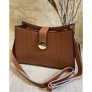 Flicka Bag Code S 48 Russet