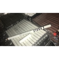 Kajal putih eyeliner