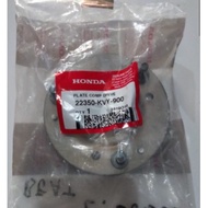 22350-KVY-900 PLATE COMP DRIVE DOUBLE CLASP MOUNT BEAT CARBON BEAT FI SCOOPY FI VARIO 110 FI SPACY 2