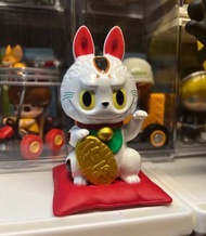 Labubu how2work the monster MANEKI 招財貓吊卡 日本限定