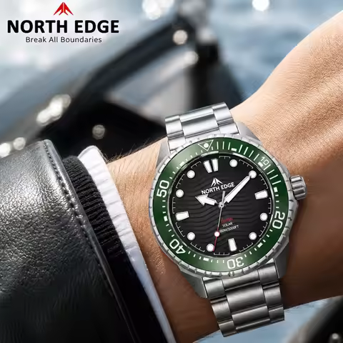 New NORTH EDGE Triton Solar Watch Men 300M Waterproof Stainless Steel Dive Watch Green Dial Luminous