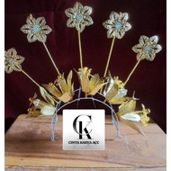 Ship decoration crown