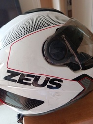 Zeus 白色電單車頭盔