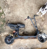 สกูตเตอร์ไฟฟ้าตีนโต 48v ทรง 007 800 wทำรถน้ำมันวางเครื่องตัดหญ้า งบไม่บานปลาย ทุกอย่างยังครบ สินค้า