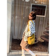 Camellia Furry Bag Women 2025 Winter Bucket Bag Plush Shoulder Messenger Bag Yellow Furry Big Bag