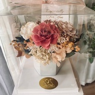 母親節客製花禮花束永生花DIY材料包橘色系永生花花禮搭配白色M母