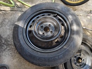 ยางอะไหล่ ไม่เคยลงพื้น Dunlop 185/65/15 ปี18 4รู