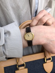 【日本直送 名牌中古包】Christian Dior   CD 圖案 腕錶 金色 x 咖啡色 皮革 vintage 2mewkg