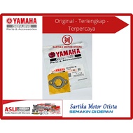 Original HOLDER, SPROCKET/ Front gear clamp (3C11) YAMAHA VIXION, JUPITER, BYSON (3C1-E7456-00)