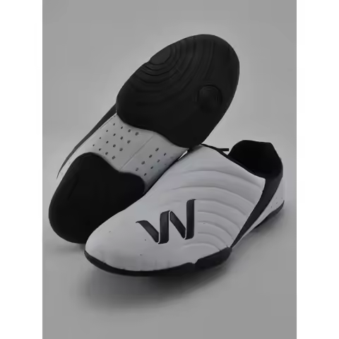 2026 Martial Arts Shoe Top Quality Comfortable Taekwondo Shoe Best Unisex Competition Sport Training