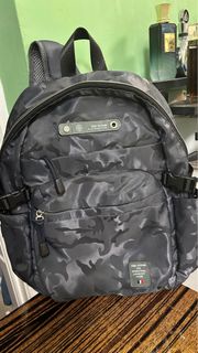Zip Zone Camouflage Backpack