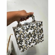 TARI CASE  12 capacity with fiber glass(for tari blade)