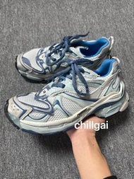 Balenciaga Runner 2.0 銀藍色低幫老爹鞋