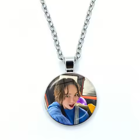 Emma Myers Aesthetic Necklace for Women Jewelry Hot Singer Cabochon Glass Pendant Fashion Necklace W