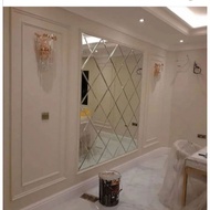 Large Wall Mirror Package Size 168CM x 168CM Thickness 2MM