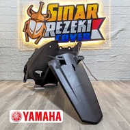 YGP - REAR FENDER XEON OLD 44D-F1611-00 / XEON GT 125 REAR FENDER