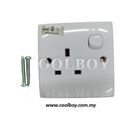 MIND 13A Switch Socket