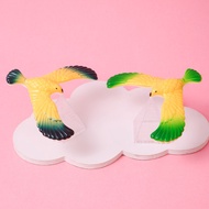 [Magic Eagle ] Children Toy Balancing Bird Magical Balancing Eagle Toy Random Colour