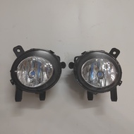 BMW 3 Series 4 Series E90F30 F35 F32 F33 ติดตั้งกันชนหน้าไฟเลี้ยวแบบปรับแต่งได้พร้อมกรอบกรอง