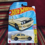 Hot Wheels 92 BMW M3 90s