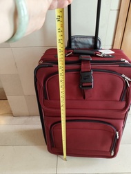 American Tourister 26吋紅色旅行喼