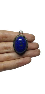 จี้หินลาพิสลาซูลี่ หินแท้ธรรมชาติ ขนาด 14 กรัม จี้หินแท้ จี้หินธรรมชาติ ทรงรี Natural Lapis Lazuli Pendant Silver Plated