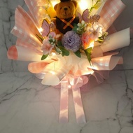 Buket boneka bear wisuda + lampu