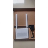 ONU HG8145V5 DUAL BAND (2.4 G & 5 G) XPON NEW PLUS ADAPTOR AND BOX
