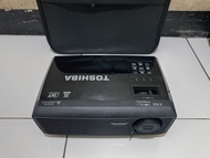 proyektor second hdmi / proyektor bekas Toshiba np-s15a 3000 lumens