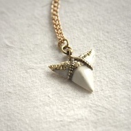鯊魚牙齒項鍊