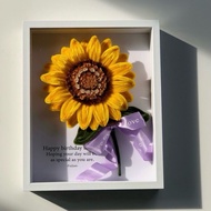 Flower in frame//anniversary gift//birthday gift//pipe cleaner flower // frame gift