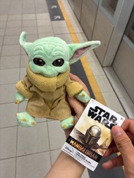 正品有牌尤達大師公仔 (可放膊頭)