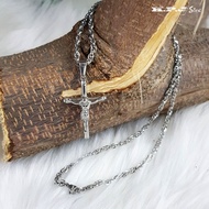 Jesus statue pendant necklace.