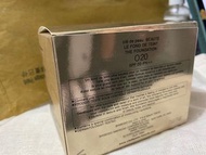 cle de peau 精華粉底