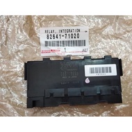 FUSE BLOCK TOYOTA KUN25 KUN26 82641-71020